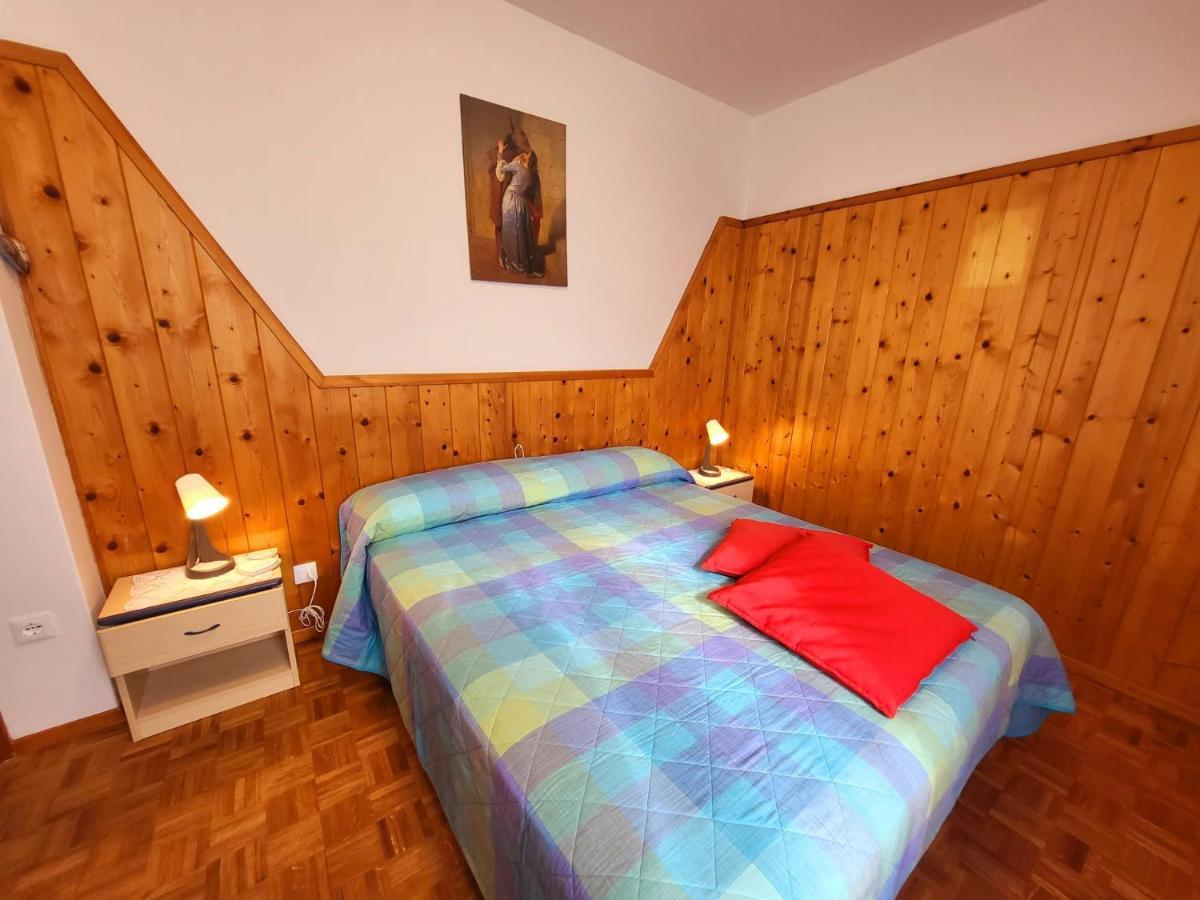 Apartamento Casa Bruno Lenzumo di Concei Exterior foto